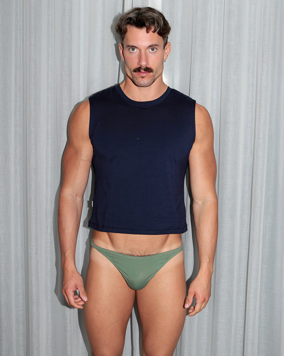 navy-shrunken-muscle-tank-5